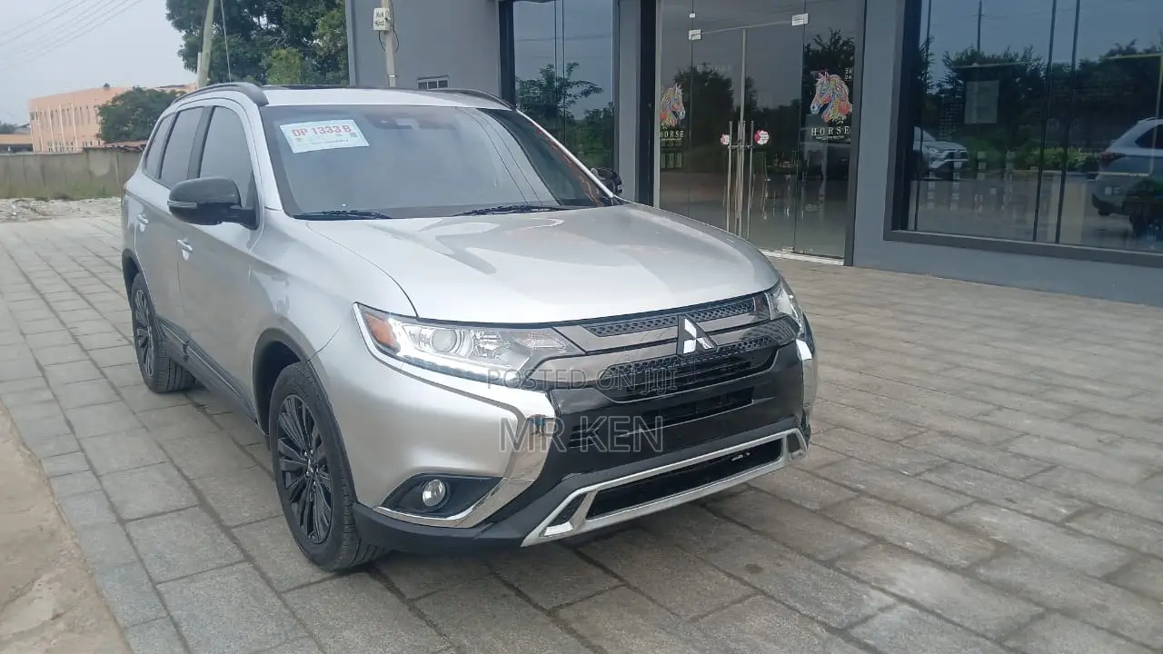 Mitsubishi Outlander SE S-AWC 2020 Silver