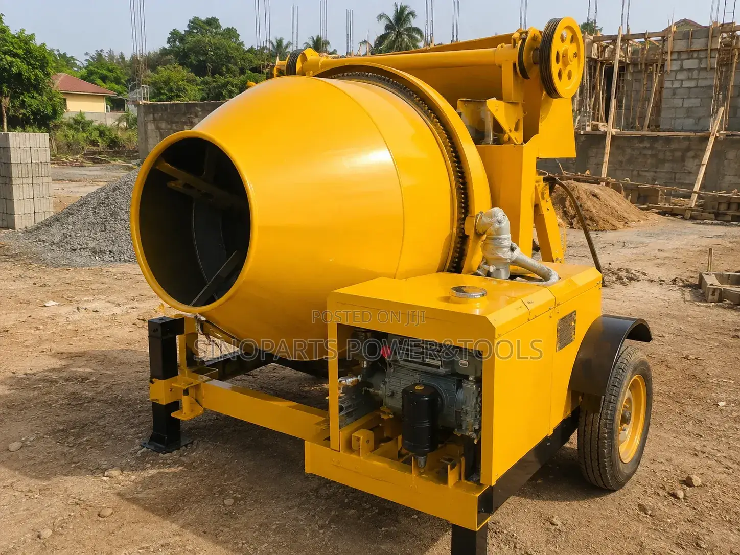 350L Self Loader Concrete Mixer 18HP Diesel Heavy Duty