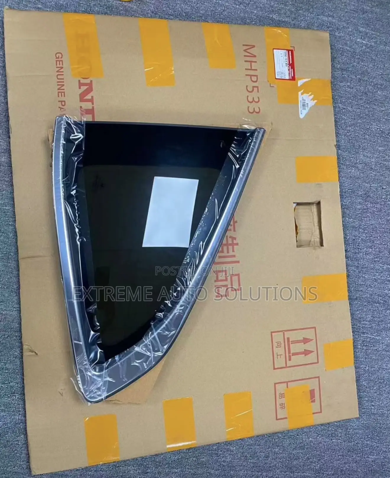 Honda CRV Body Vent Glass 2017-22