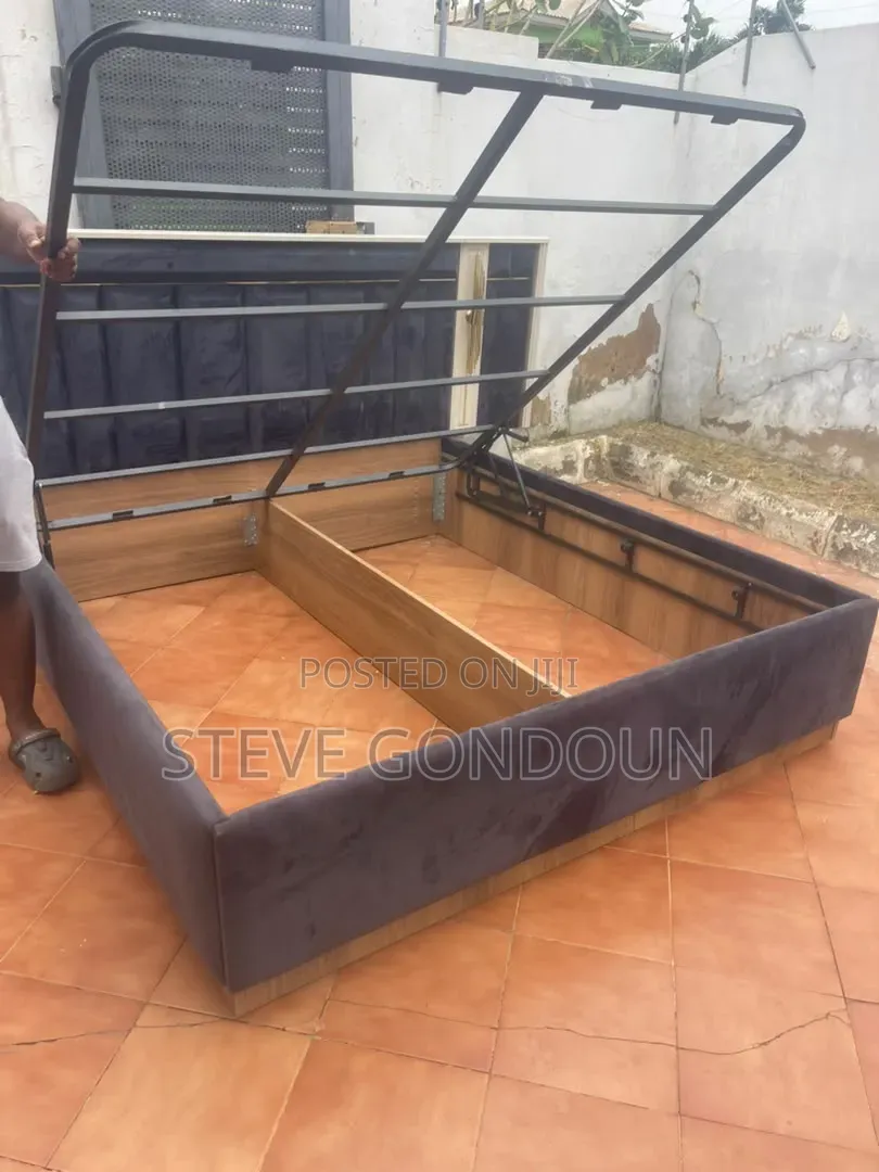 Complete Bed Set With Storage Unit