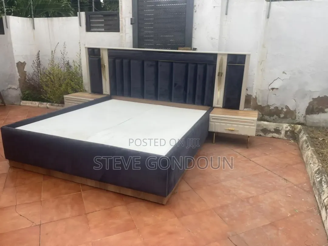 Complete Bed Set With Storage Unit