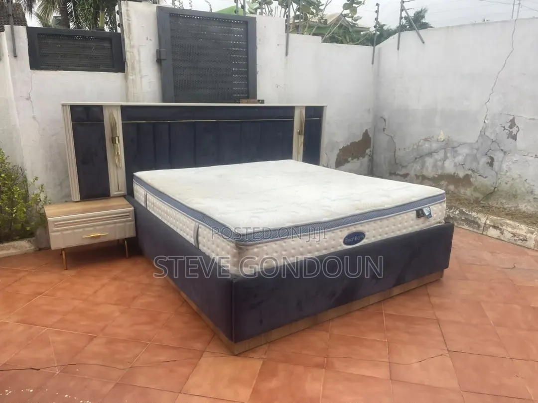 Complete Bed Set With Storage Unit