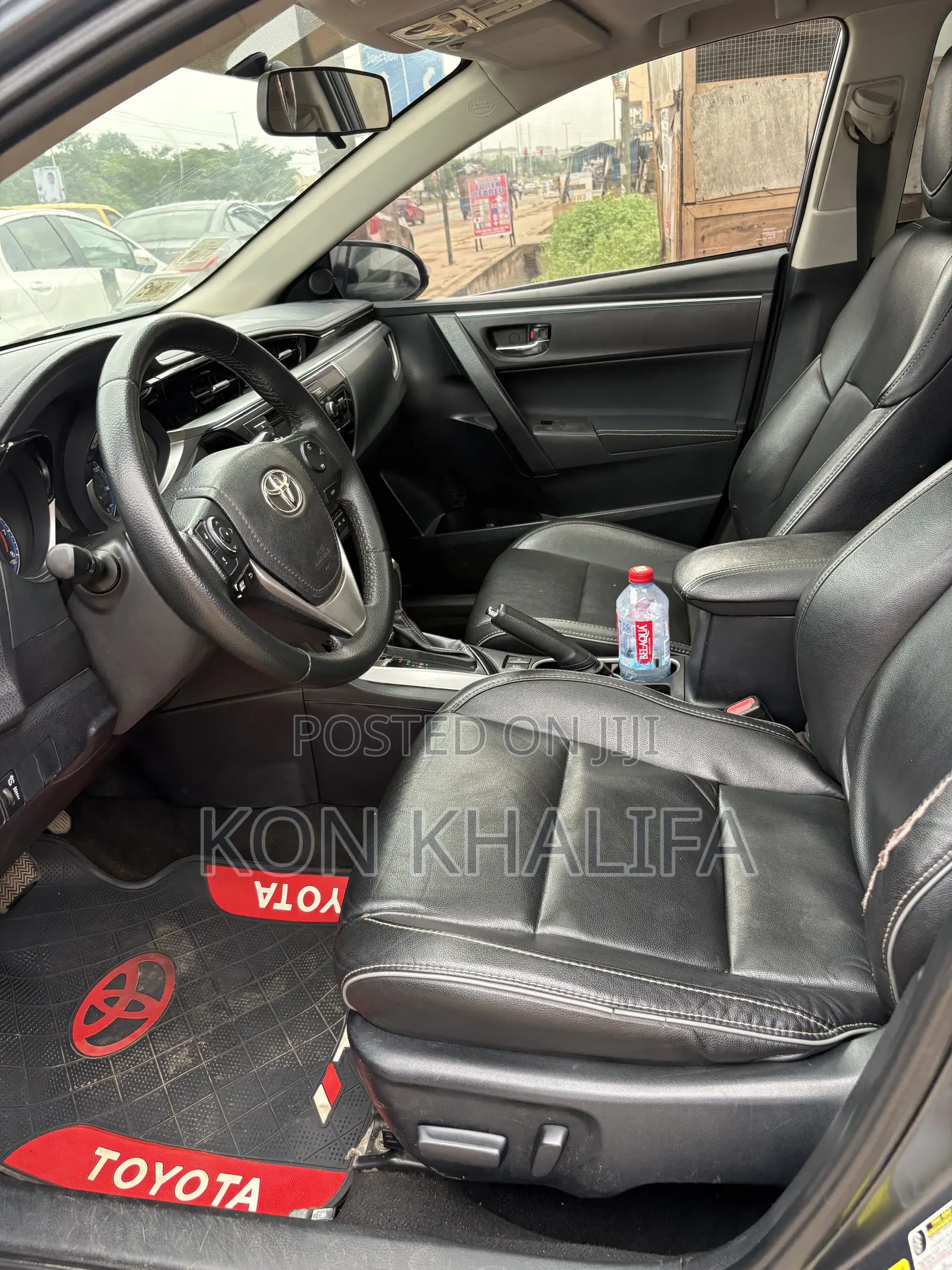 Toyota Corolla 2016 Gray
