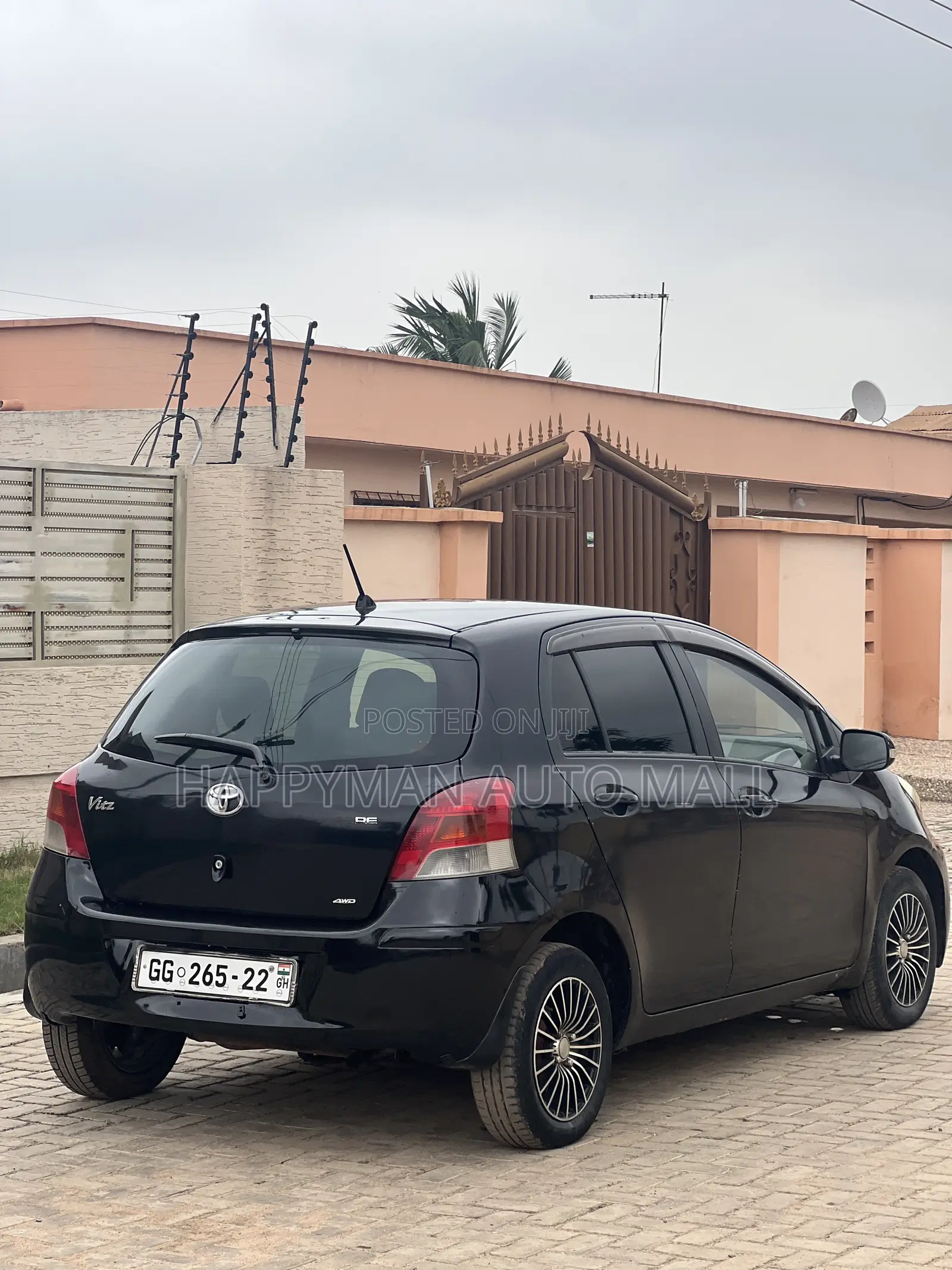 Toyota Vitz 1.5 FWD 5dr 2009 Black