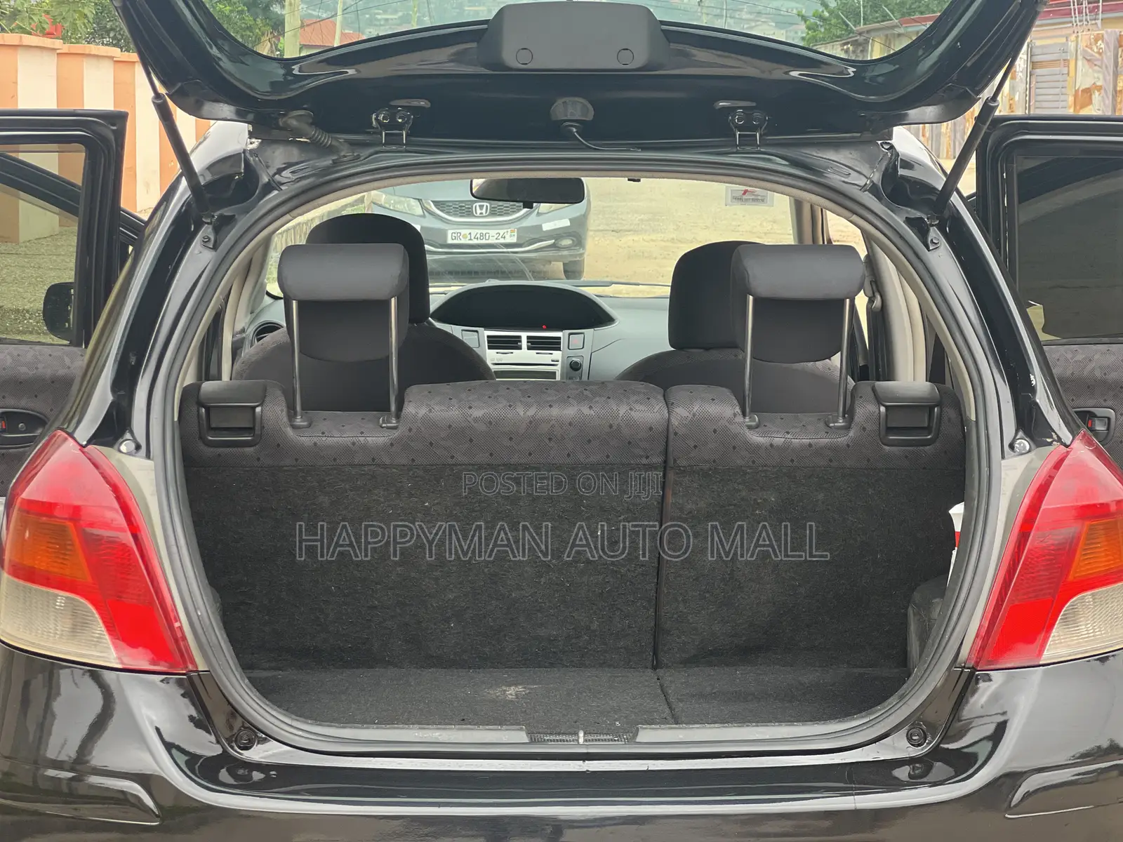 Toyota Vitz 1.5 FWD 5dr 2009 Black