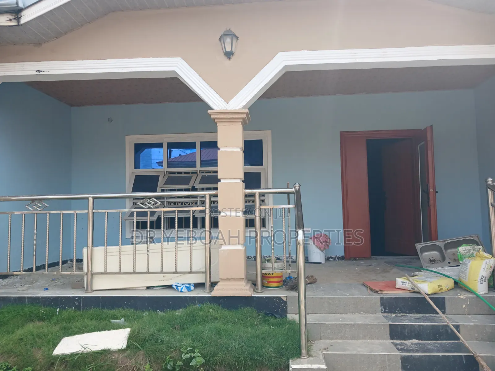 5bdrm House in Spintex Manet , Accra Metropolitan for rent