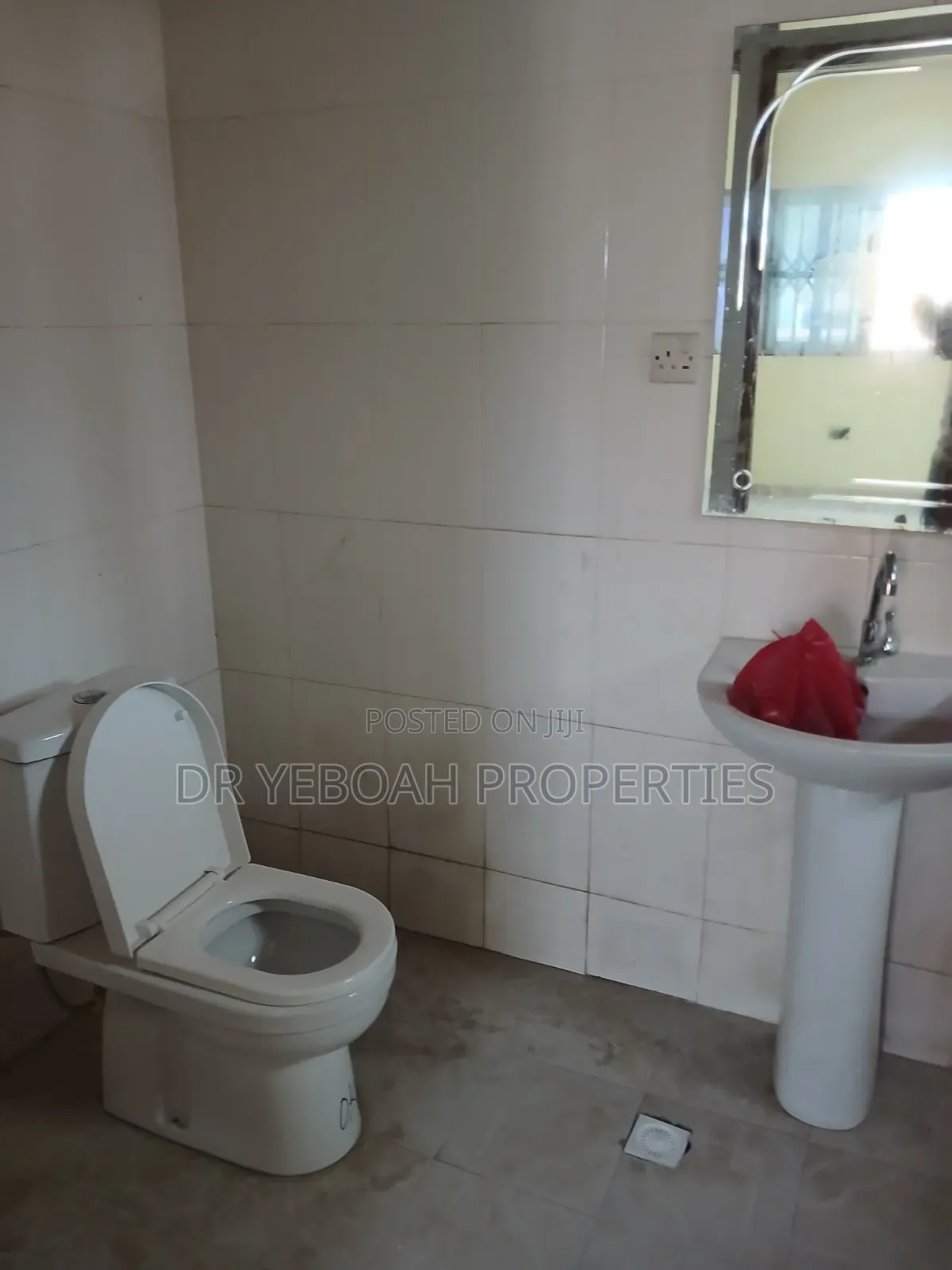 5bdrm House in Spintex Manet , Accra Metropolitan for rent