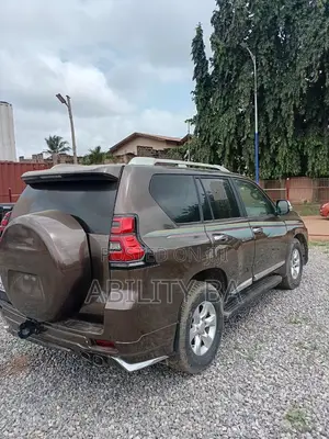 Toyota Land Cruiser Prado 2011 Brown