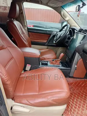 Toyota Land Cruiser Prado 2011 Brown
