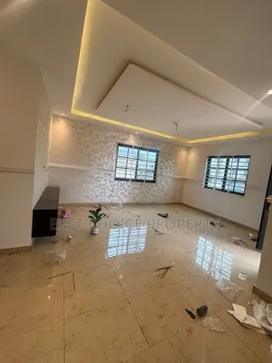 2bdrm Apartment in Lakeside for rent