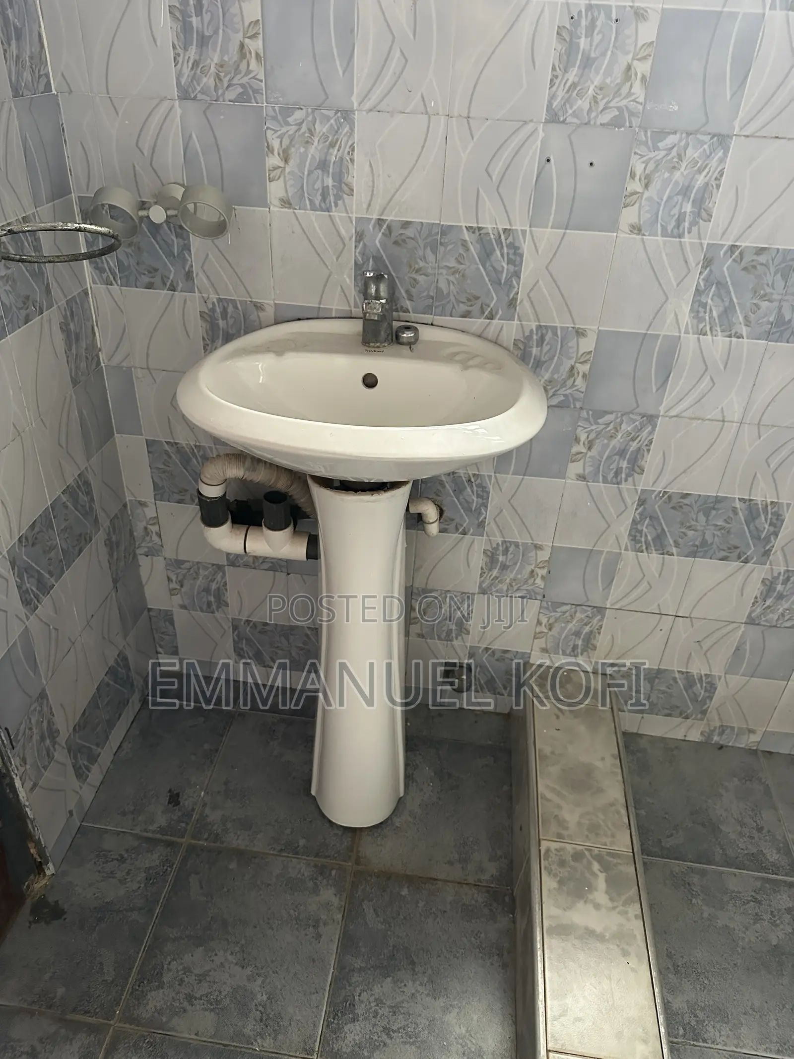 2bdrm Apartment in Genuine L Property, Housing Down for rent