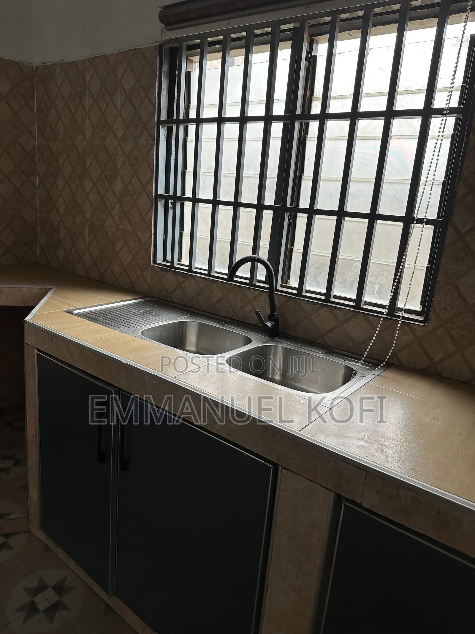 2bdrm Apartment in Genuine L Property, Housing Down for rent