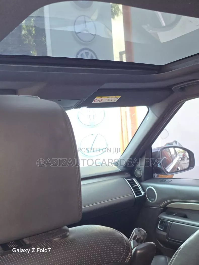 Land Rover Discovery HSE LUXURY 4x4 2019 Gray