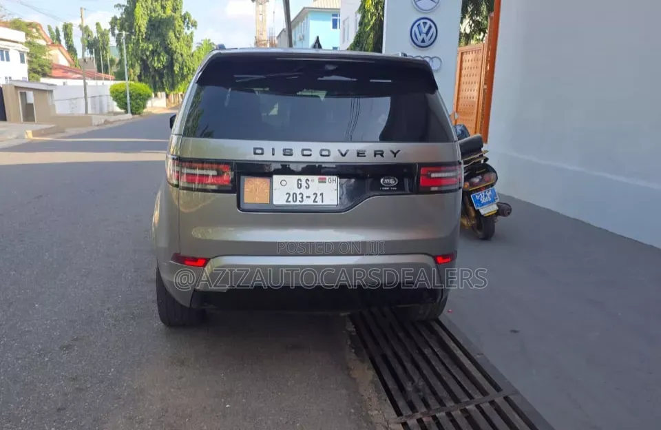 Land Rover Discovery HSE LUXURY 4x4 2019 Gray