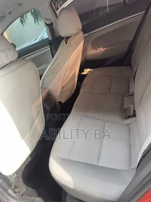 Hyundai Elantra 2017 Red