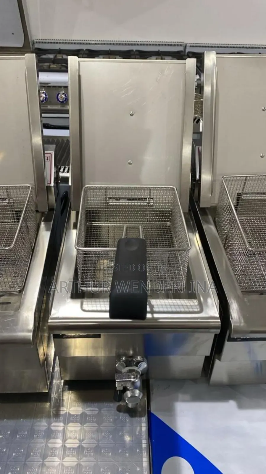 10L + 10L Table Top Commercial Double Deep Fryer for Restaurants Etc.