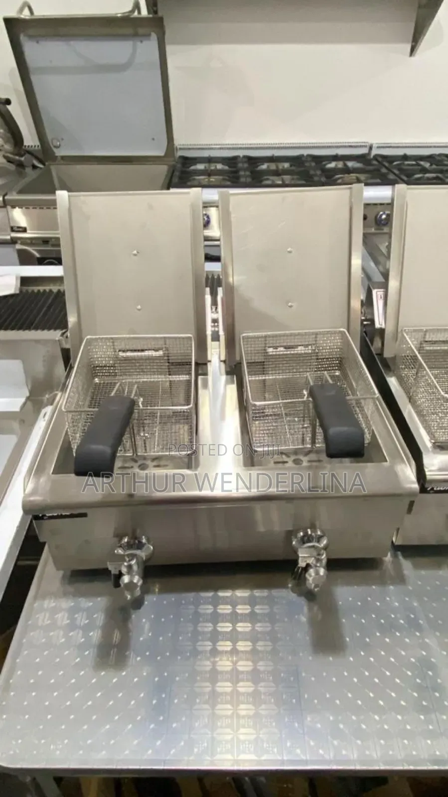 10L + 10L Table Top Commercial Double Deep Fryer for Restaurants Etc.