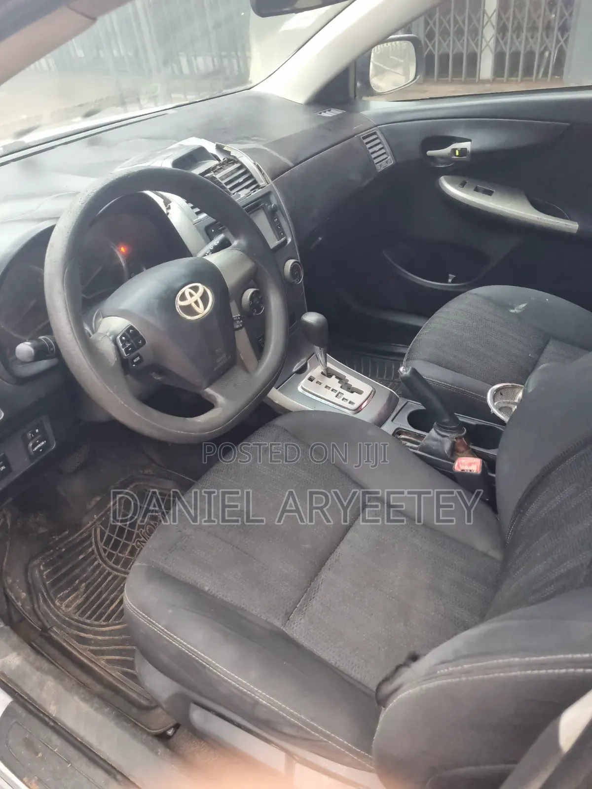 Toyota Corolla 2013 Silver