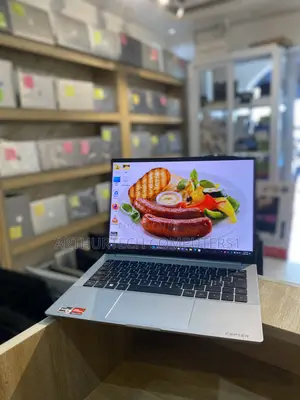 Laptop 16GB AMD Ryzen 5 SSD 512GB