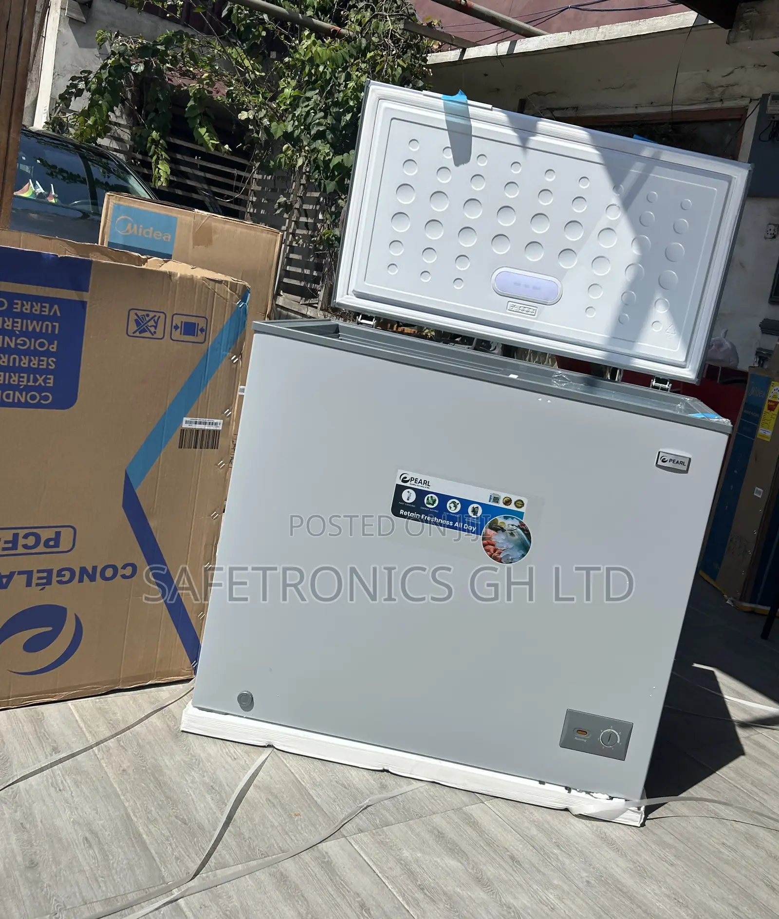 Newly Approved Pearl PCF-2530 200-Liter Single-Door Chest Freezer