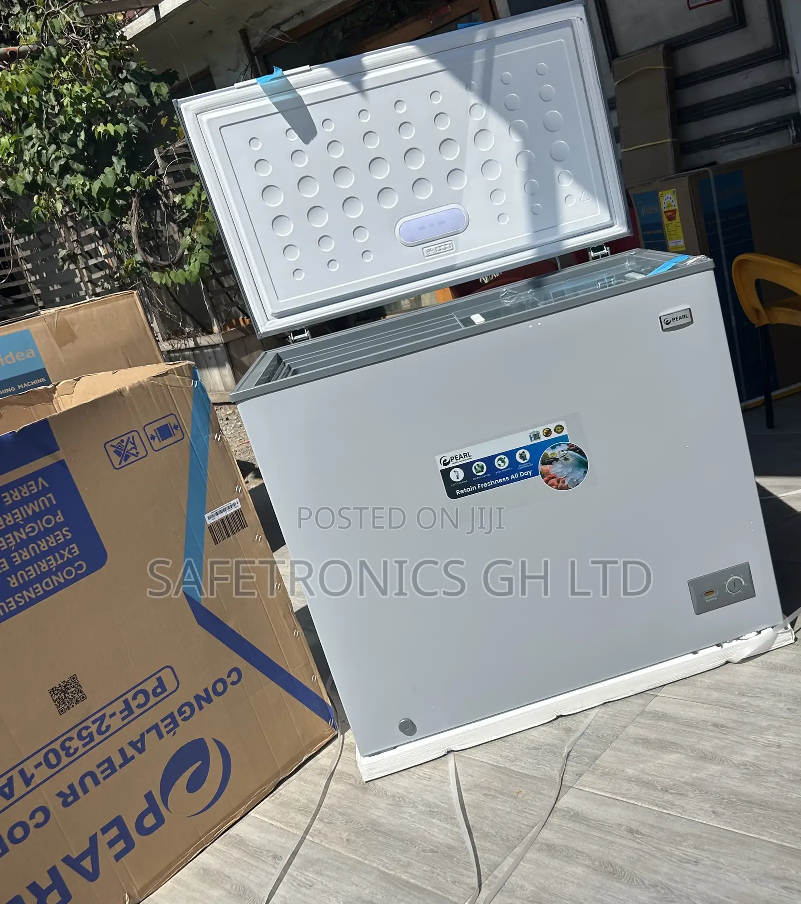 Newly Approved Pearl PCF-2530 200-Liter Single-Door Chest Freezer