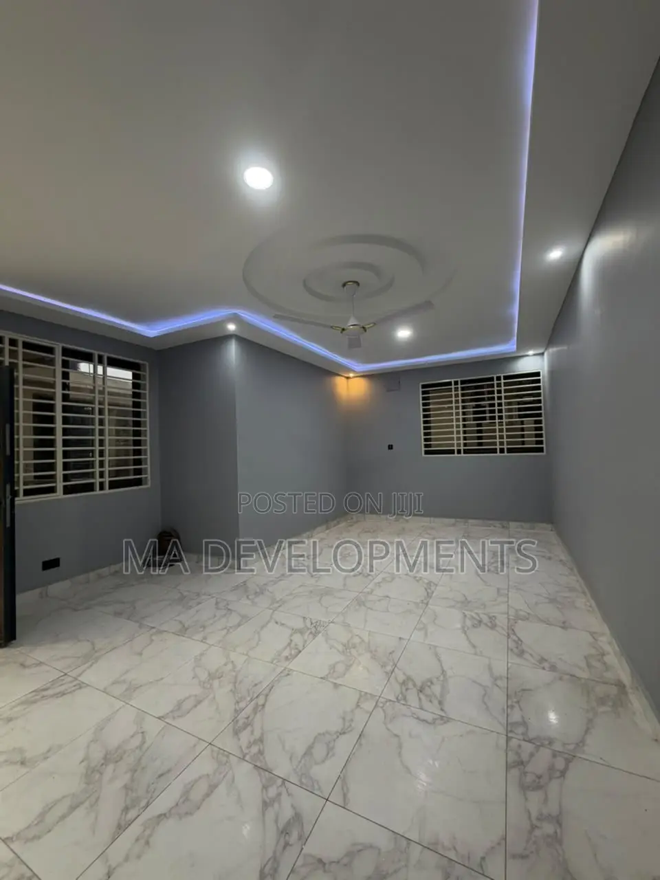 2bdrm Apartment in Madev Realty, Ofankor for rent