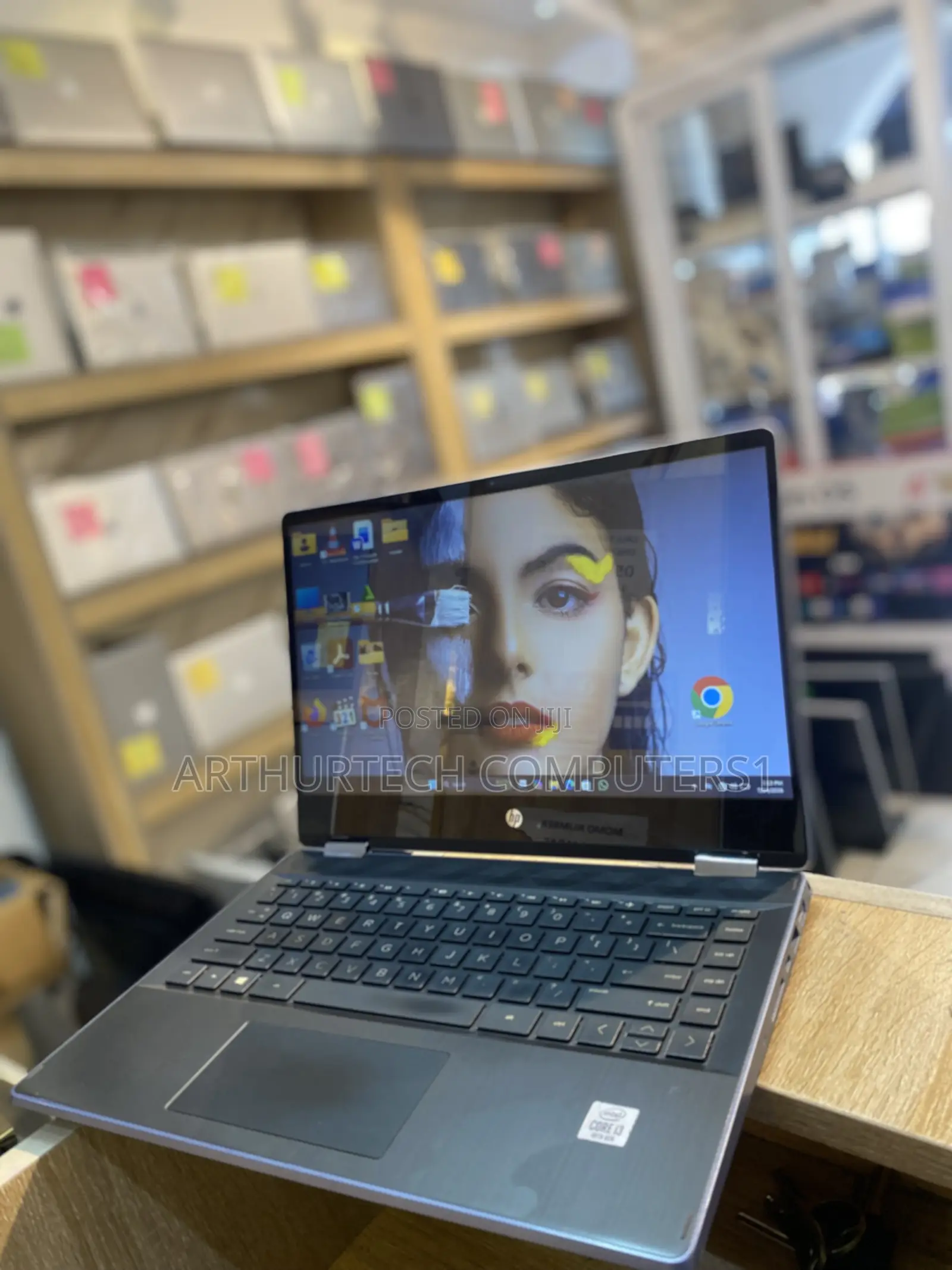 Laptop HP Pavilion 14 x360 2-in-1 8GB Intel Core i3 SSD 256GB