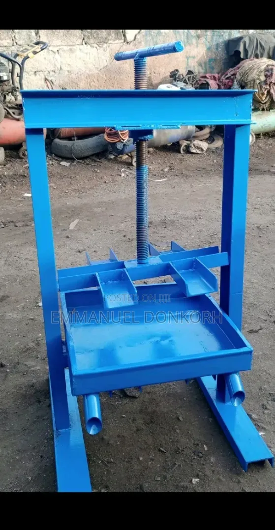 6 Bags Cassava Dough Squeezer