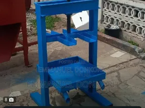 6 Bags Cassava Dough Squeezer