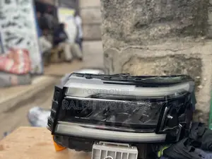 Nissan Frontier 2022-2025 Headlight