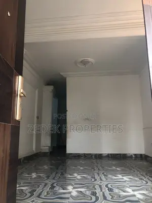 3bdrm Apartment in Kwabenya, Ashomang Estate for rent