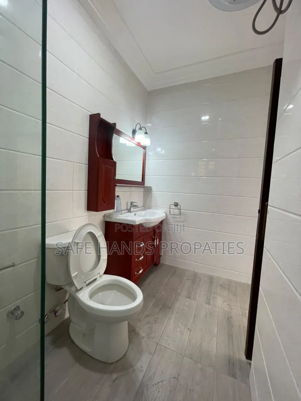3bdrm House in Ashaley Botwe, Accra Metropolitan for sale
