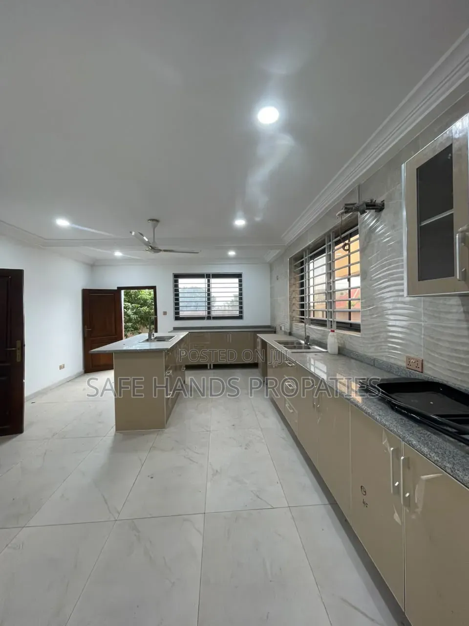 3bdrm House in Ashaley Botwe, Accra Metropolitan for sale
