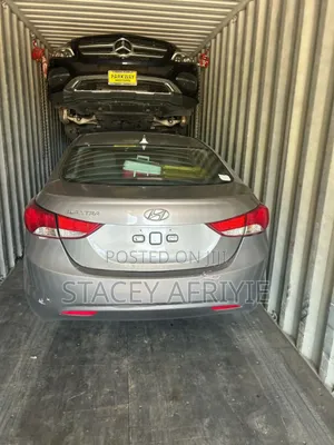 Hyundai Elantra 2013 Silver