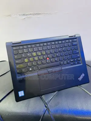 Laptop Lenovo ThinkPad X390 Yoga 8GB Intel Core i7 SSD 256GB