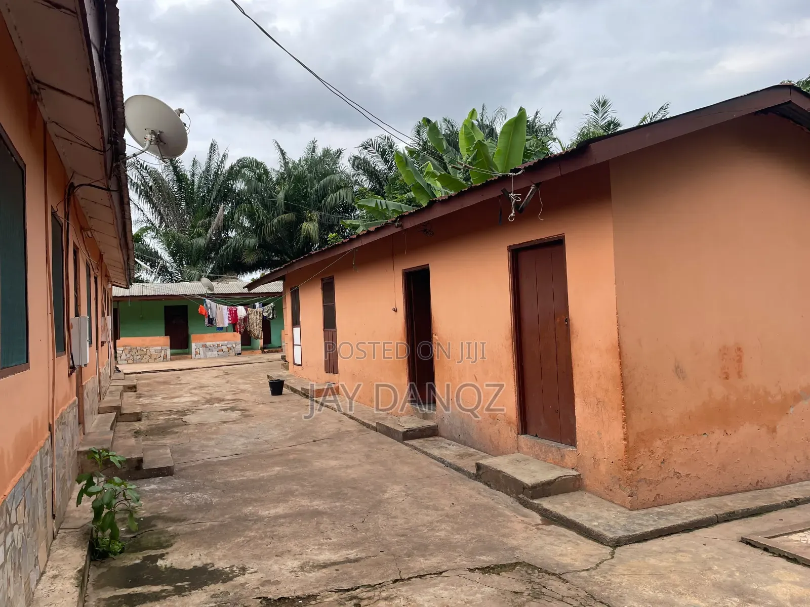 12bdrm Block of Flats in Fodome Street, Hohoe Municipal for sale
