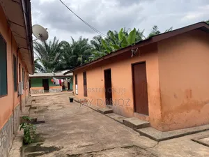 12bdrm Block of Flats in Fodome Street, Hohoe Municipal for sale