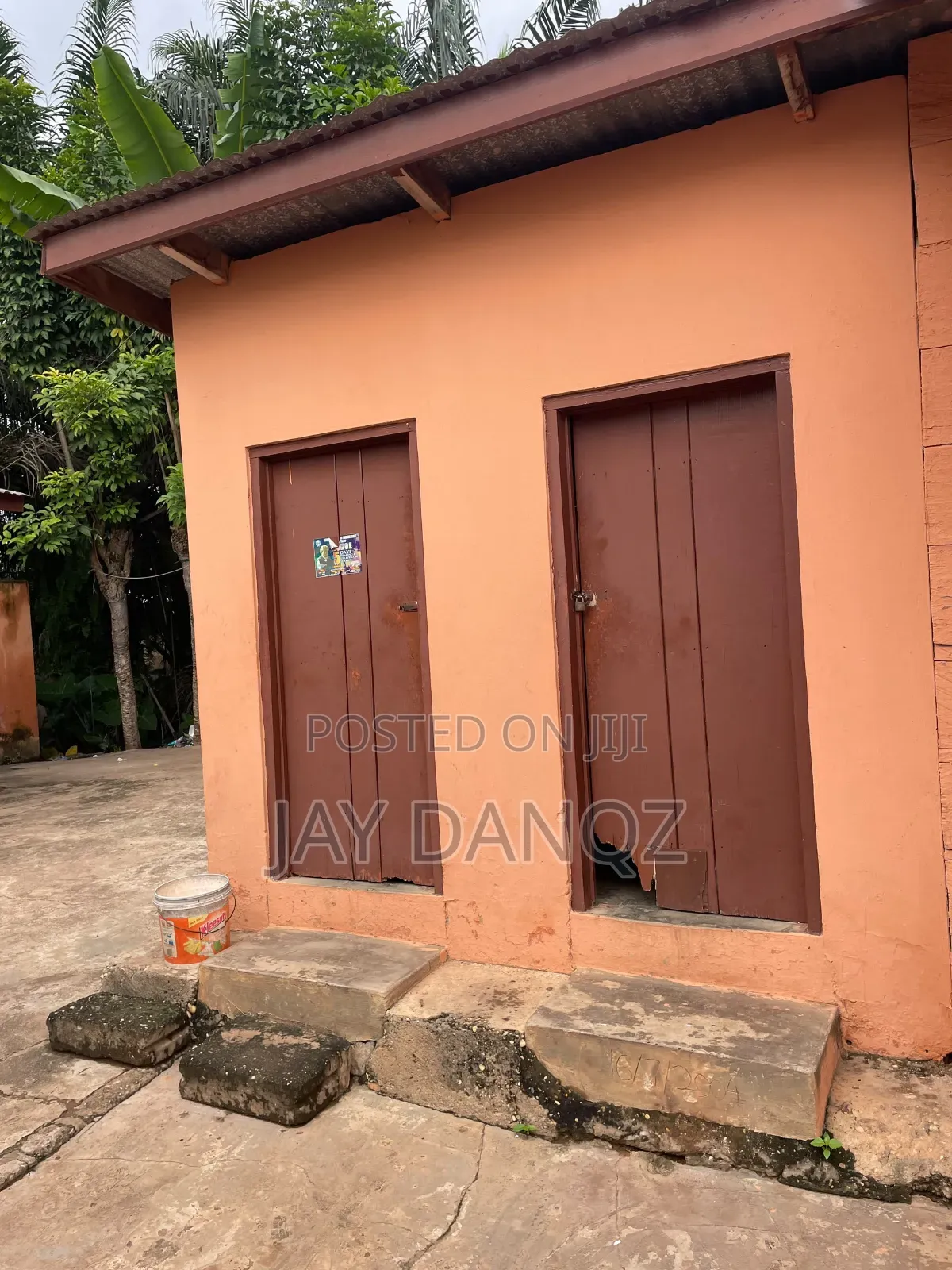 12bdrm Block of Flats in Fodome Street, Hohoe Municipal for sale