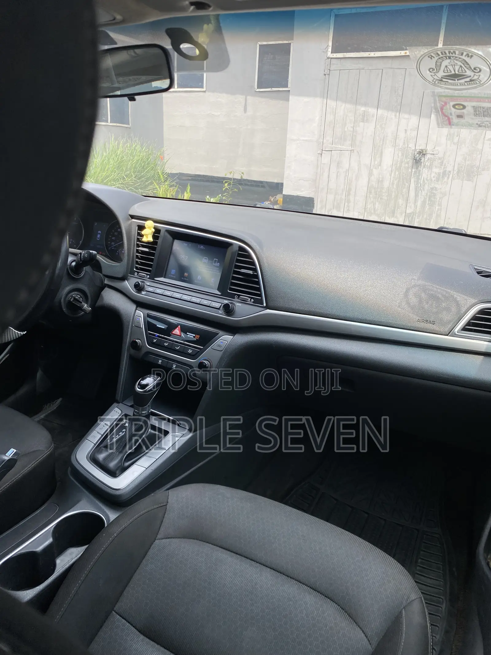 Hyundai Elantra SE Sedan FWD (2.0L 4cyl 6M) 2017 Blue