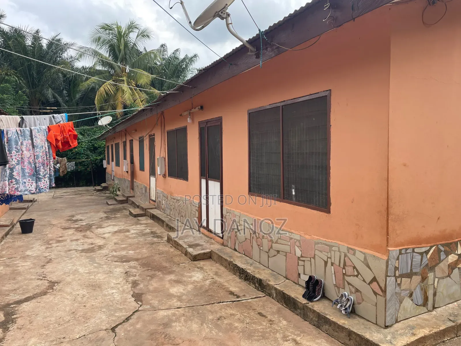 12bdrm Block of Flats in Fodome Street, Hohoe Municipal for sale