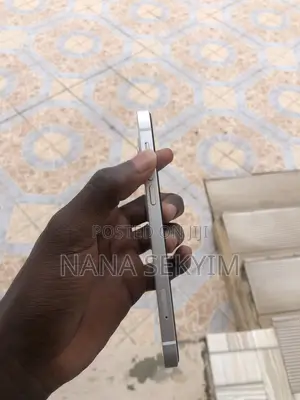 Apple iPhone 12 64 GB White
