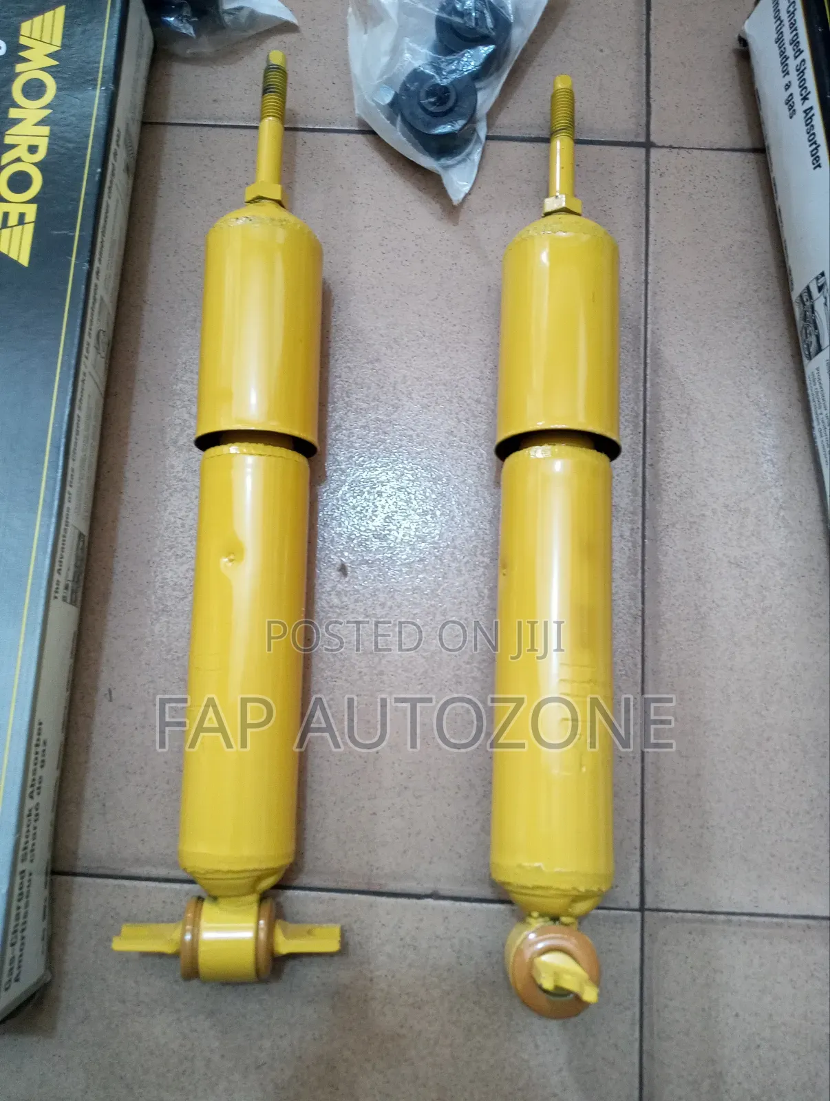 10541. Original Dodge RAM, RAM 1500 Shock Absorber From USA