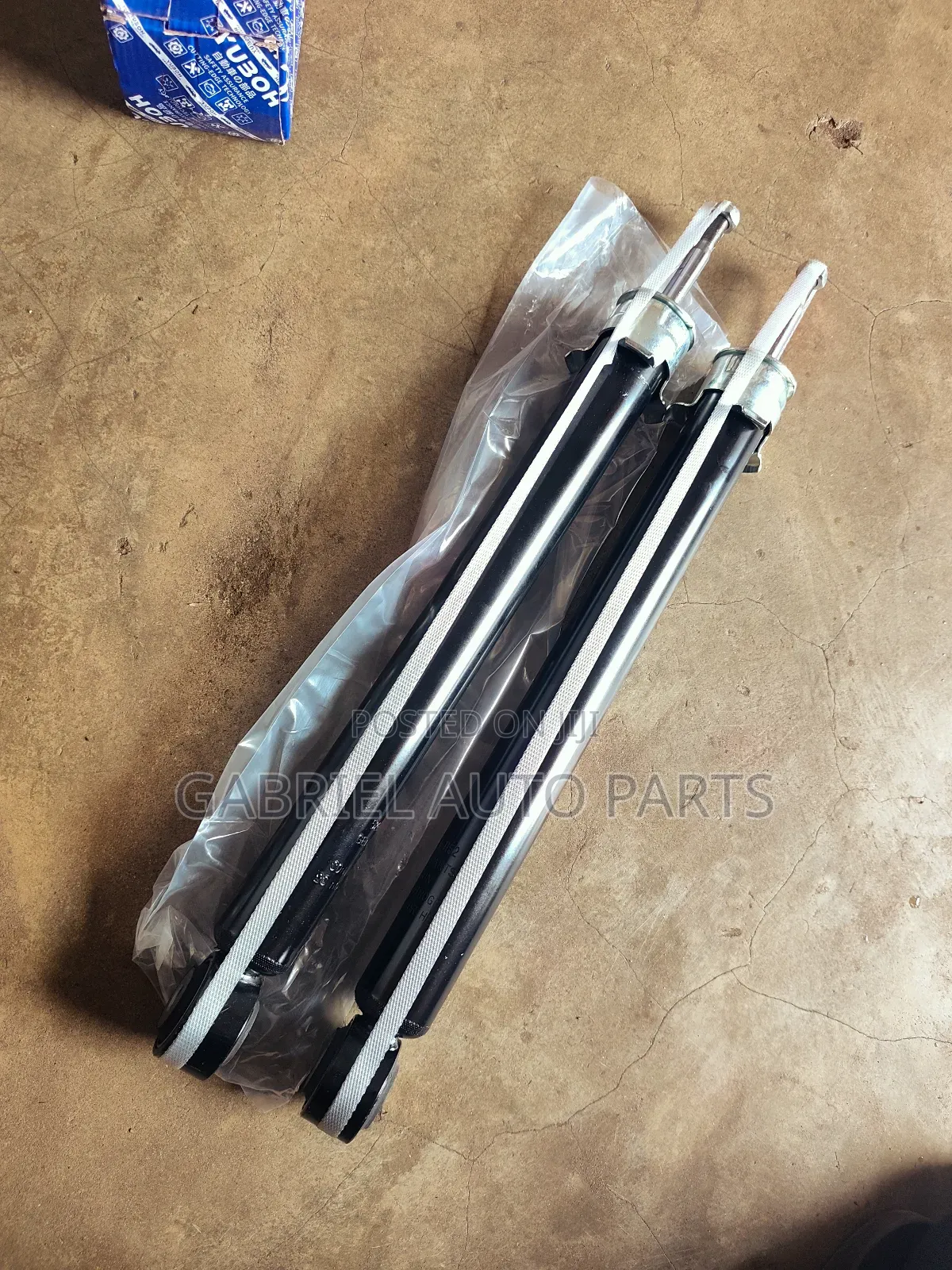 Honda CRV Shock Absorbers Back 2017- 2020