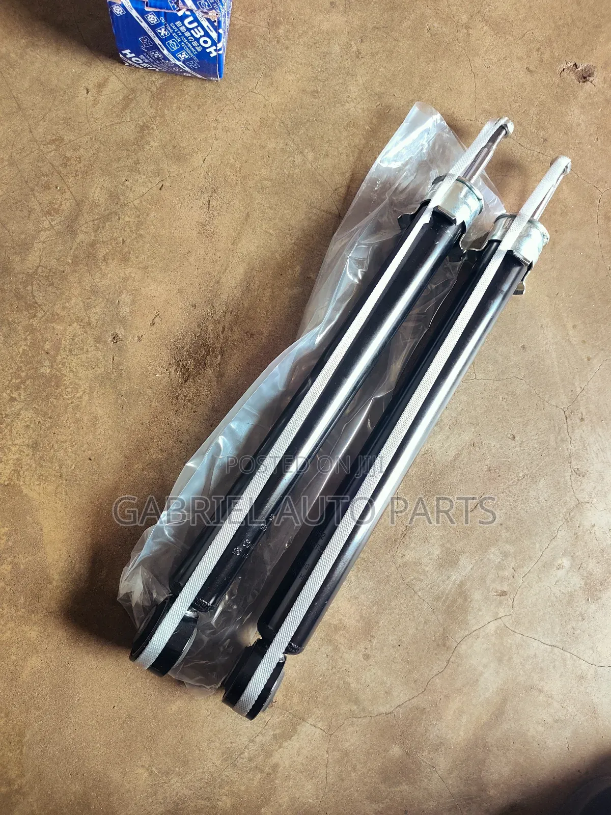 Honda CRV Shock Absorbers Back 2017- 2020