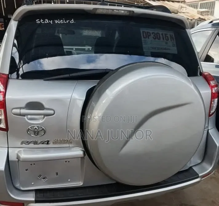 Toyota RAV4 2012 Silver
