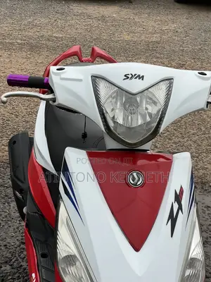 SYM Fnx 125 2023 White