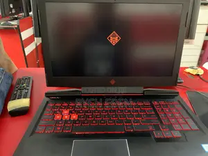Laptop HP Omen 15 16GB Intel Core i5 HDD+SSD 512GB