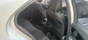 C200 Mercedes Benz for Rent