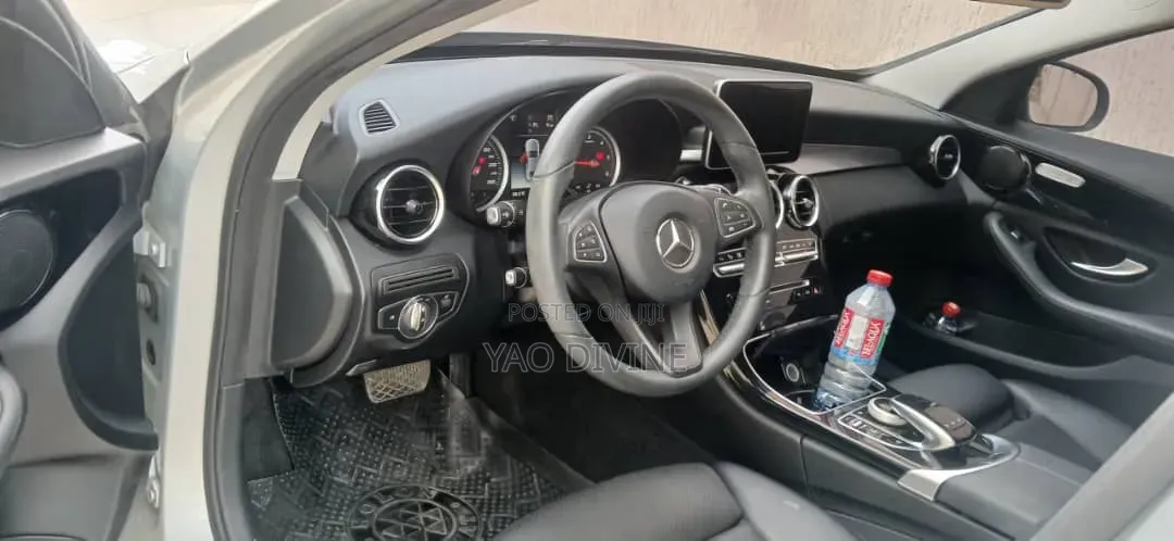 C200 Mercedes Benz for Rent