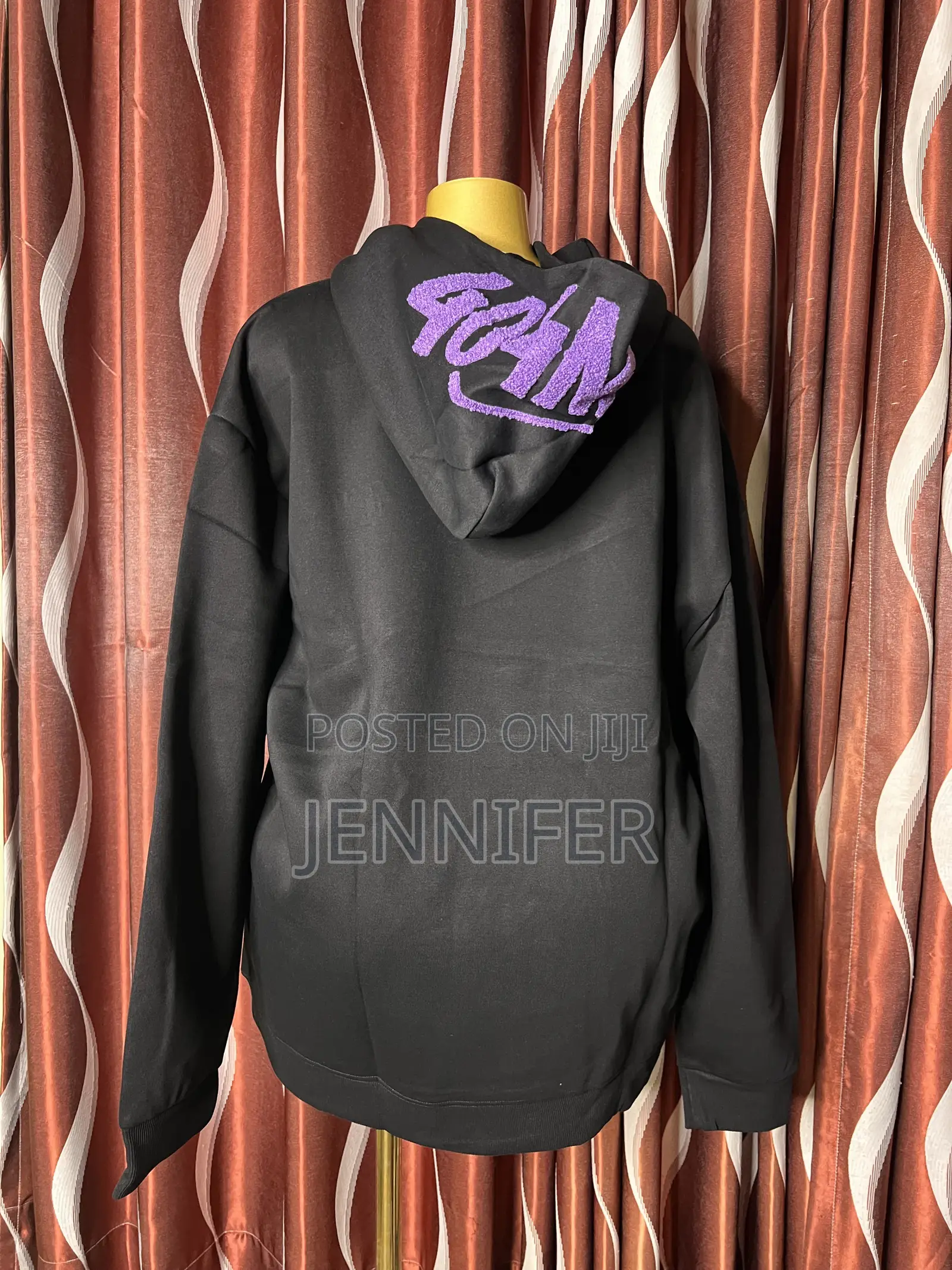 Sweatshirt and Hoodies